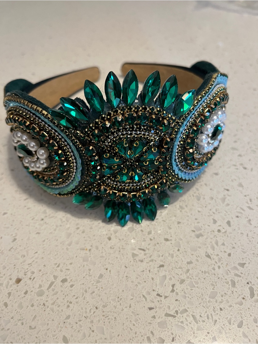 Crystals and faux Pearls Embellished Statement Headband - Picture 2 of 6